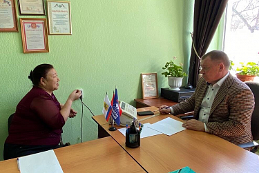 Проблемы жителей разбирает депутат